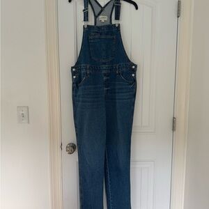 Universal Thread Blue Denim Overalls Classic Style